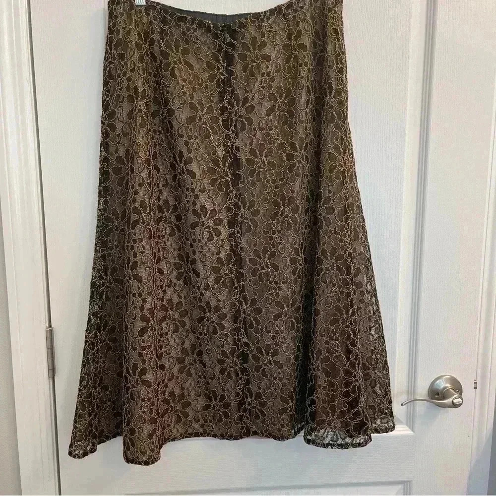 Embroidered Floral Lined Skirt by Collin Creek - Picture 5 of 10